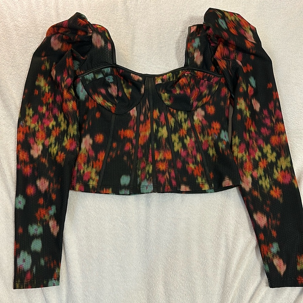 Women's tops